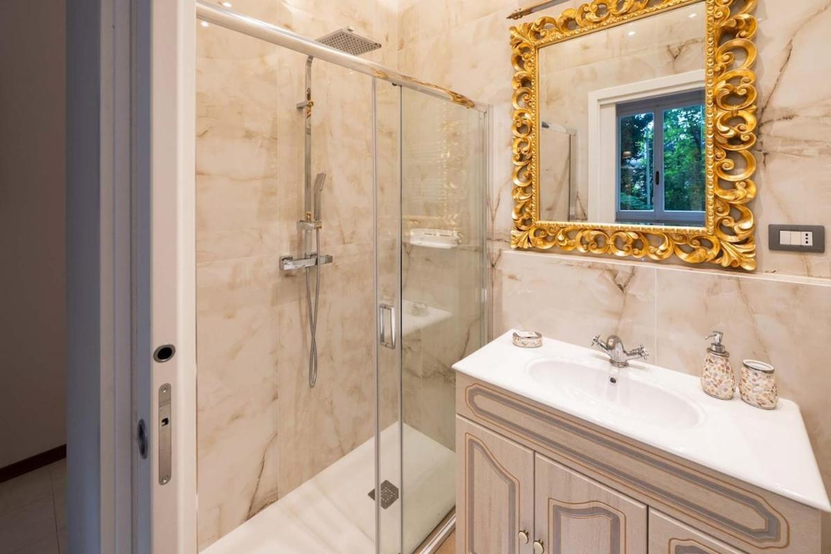 Elegant Fully Equipped In Center Of Perugia,parking Appartamento