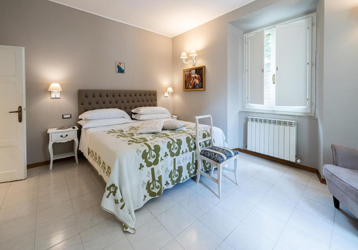 Elegant Fully Equipped In Center Of Perugia,parking Appartamento