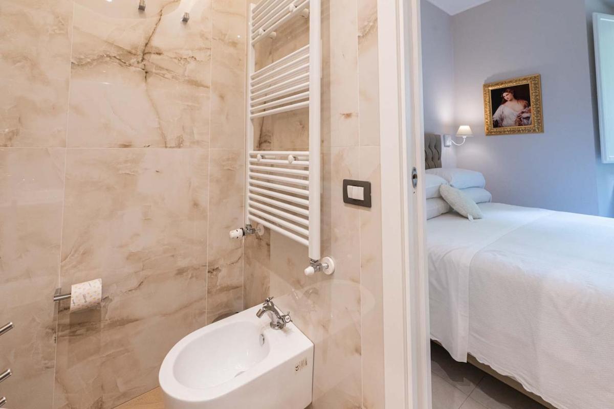 Elegant Fully Equipped In Center Of Perugia,parking Appartamento